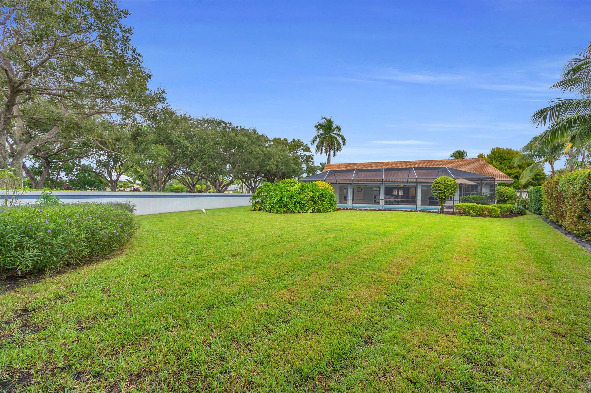 GOVERNORS LANDING - Residential