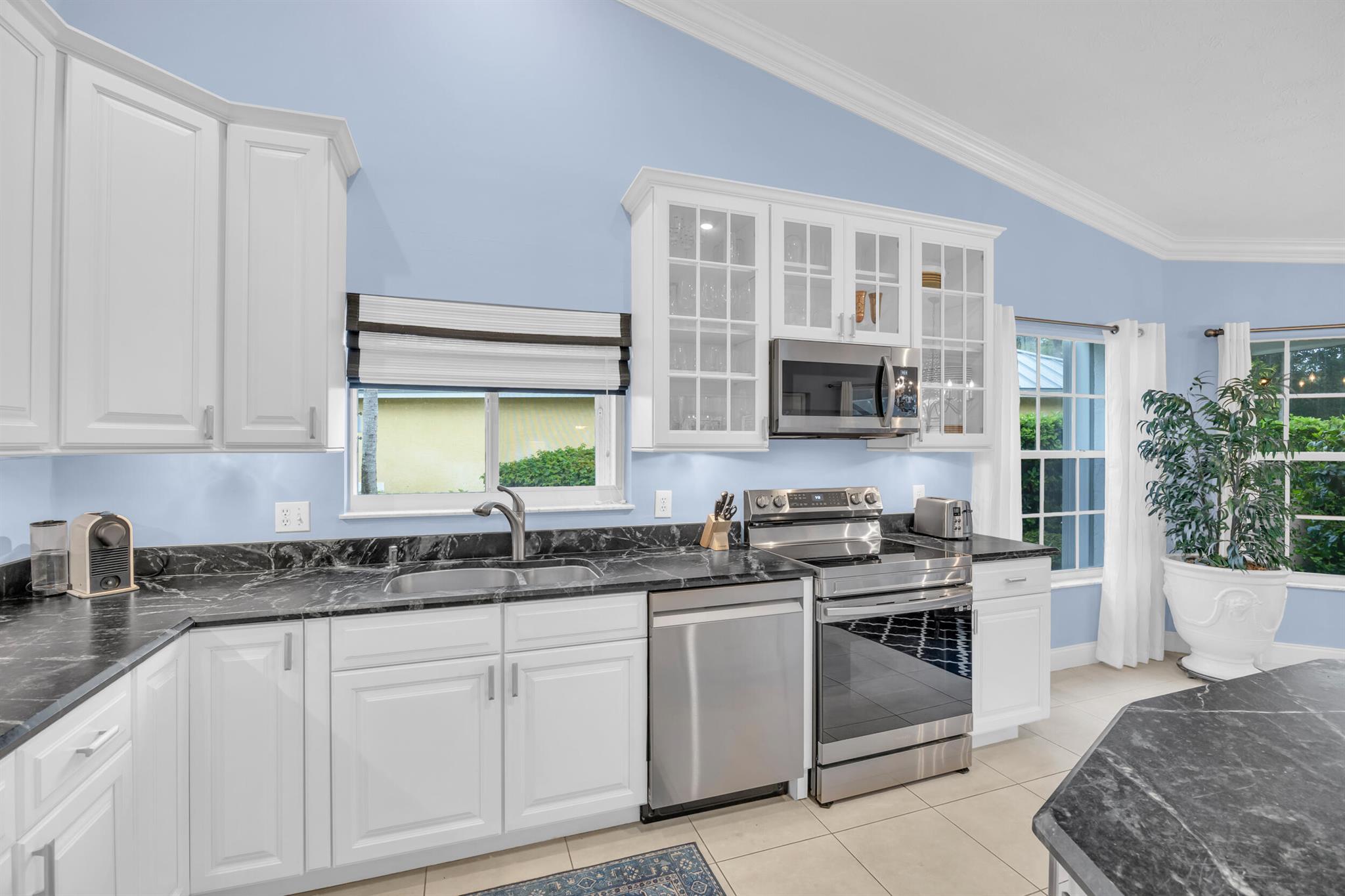 GOVERNORS LANDING - Residential