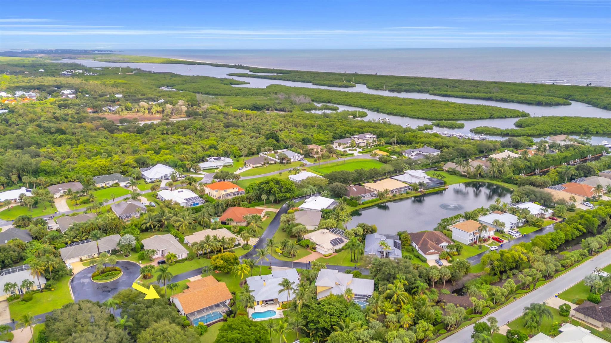 GOVERNORS LANDING - Residential