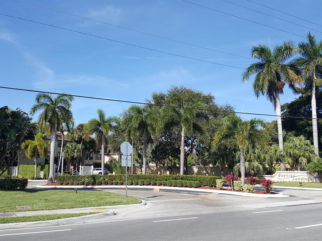 Photo of 2317 N Congress 18 Avenue #18, Boynton Beach, FL 33426 (MLS # R10697827)