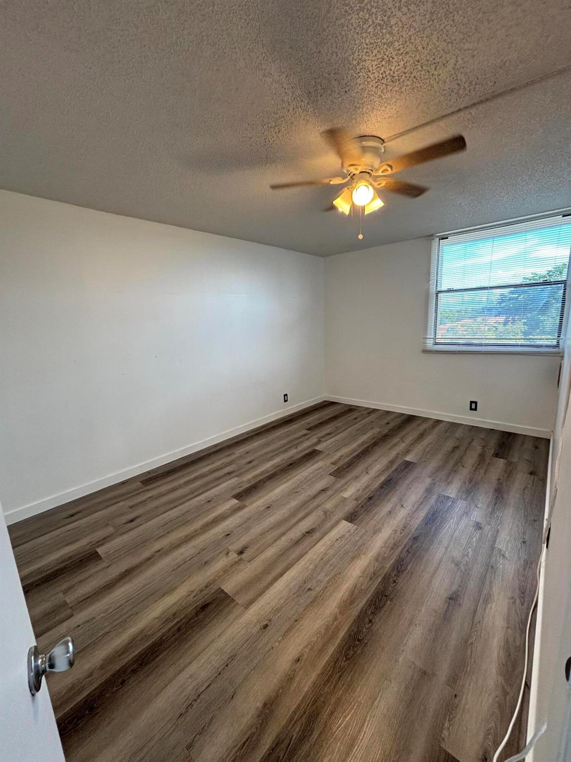 TOWER CLUB II - Residential Lease