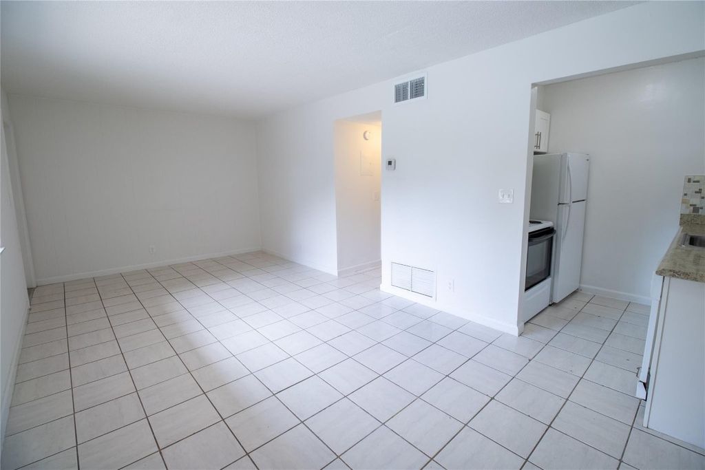 Photo of 1727 Liberty Street #7, Hollywood, FL 33020 (MLS # F10470319)