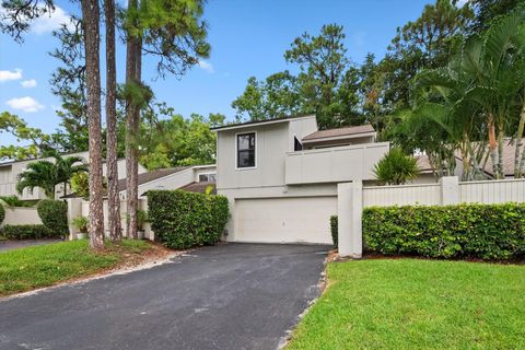 669 Spinnaker Court Wellington FL 33414