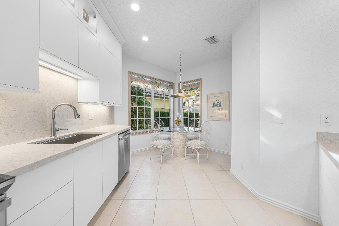 KNIGHTSBRIDGE / POLO CLUB - Residential