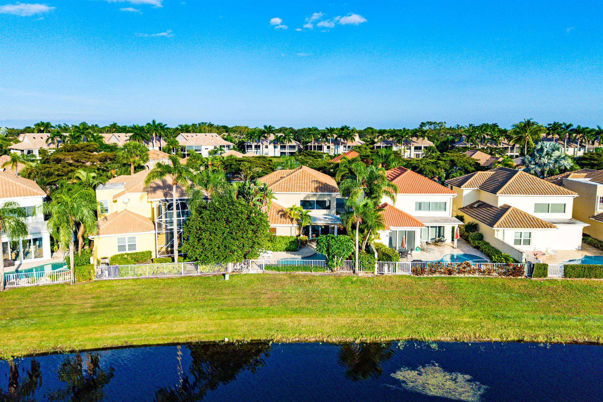 KNIGHTSBRIDGE / POLO CLUB - Residential