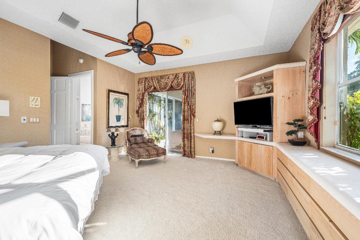 KNIGHTSBRIDGE / POLO CLUB - Residential