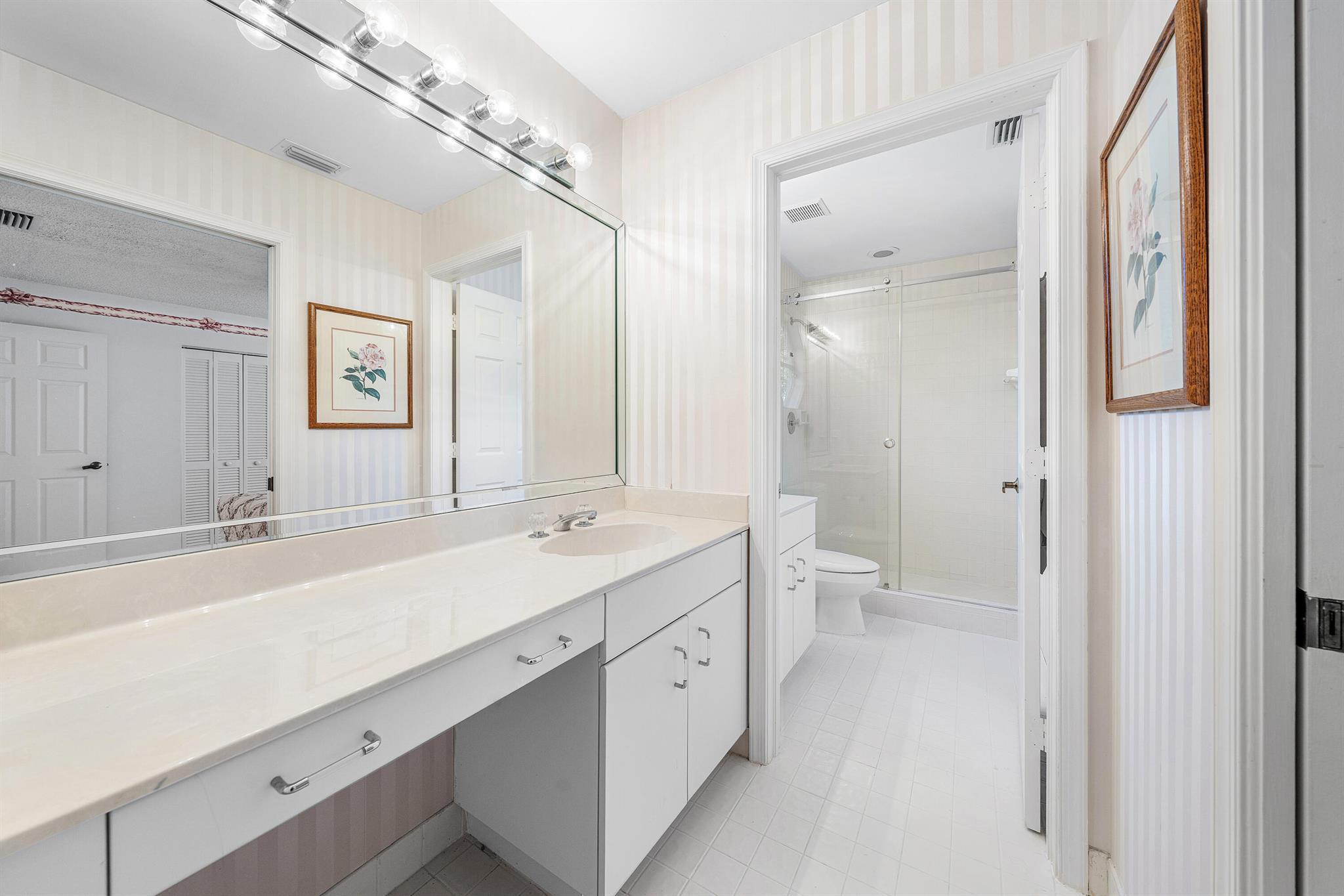 KNIGHTSBRIDGE / POLO CLUB - Residential