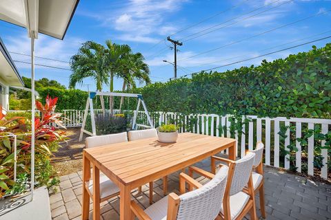 A home in Lake Worth Beach