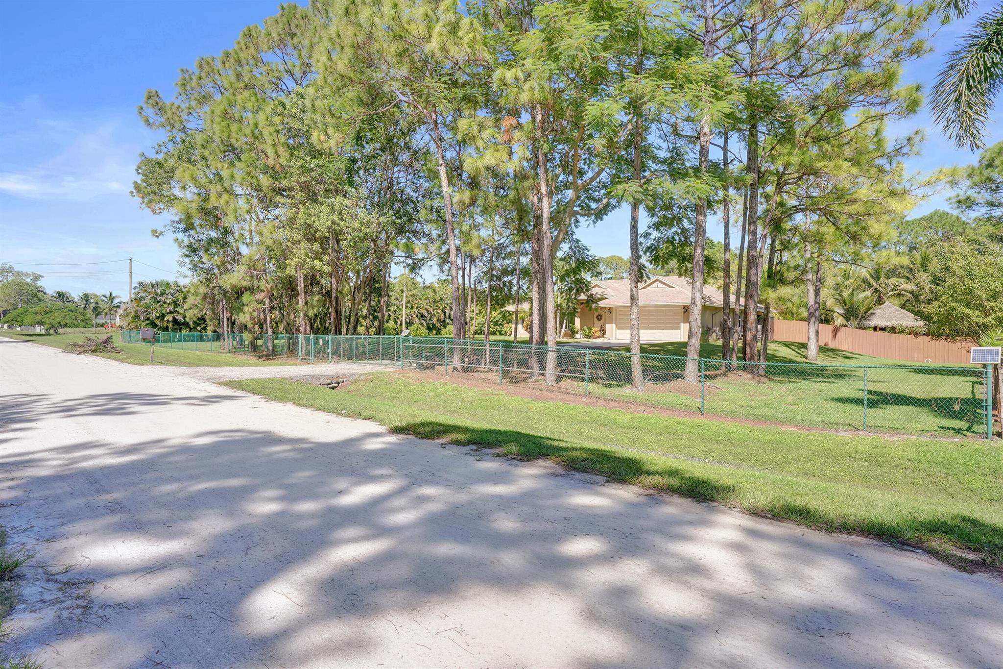 Acreage - Residential