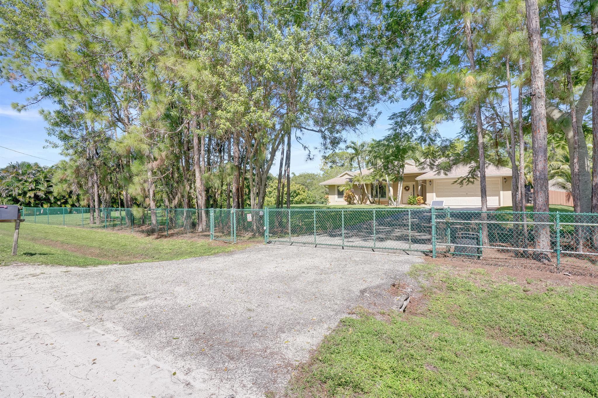 Acreage - Residential