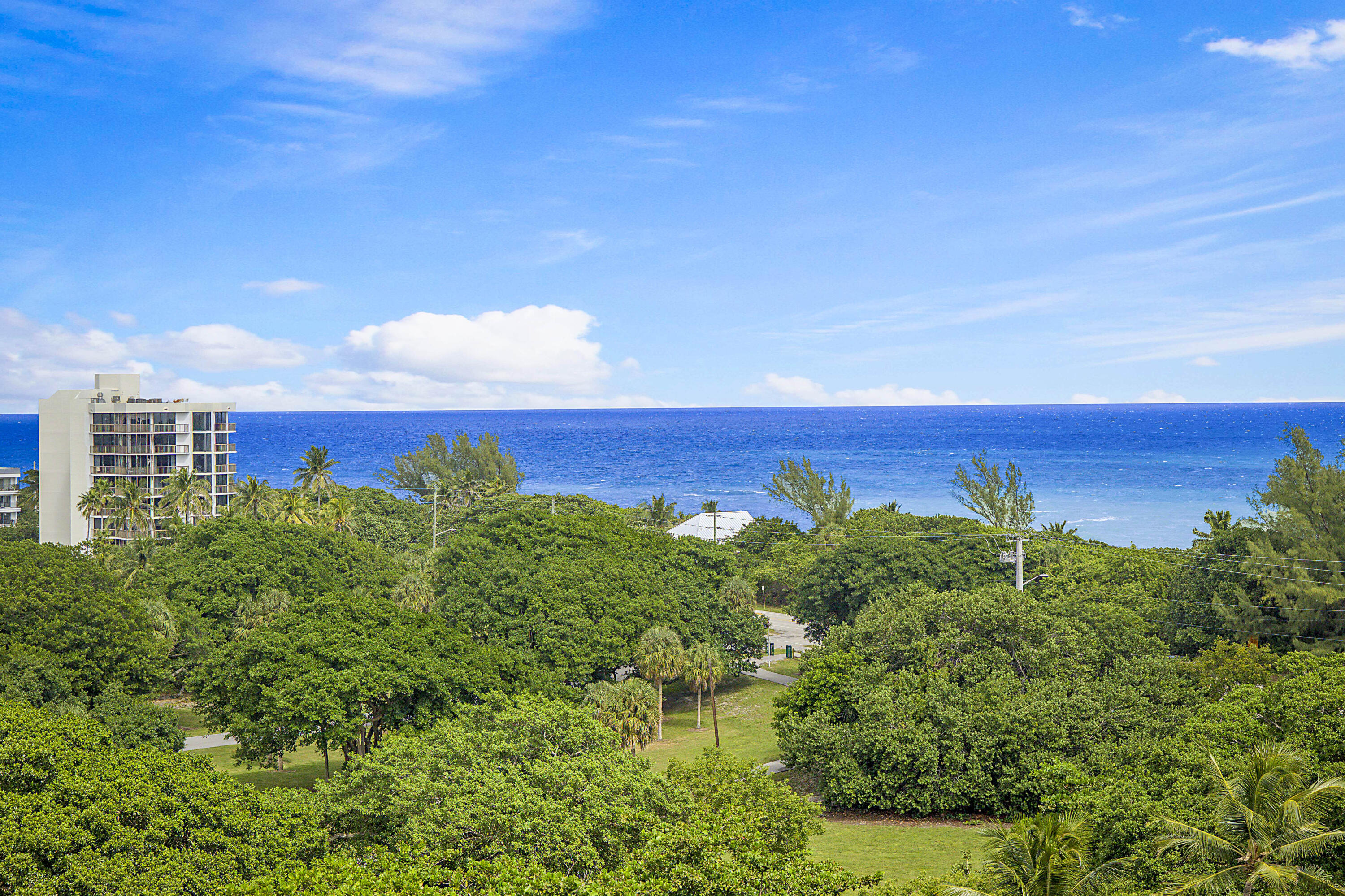 BOCA TOWERS CONDO - Residential