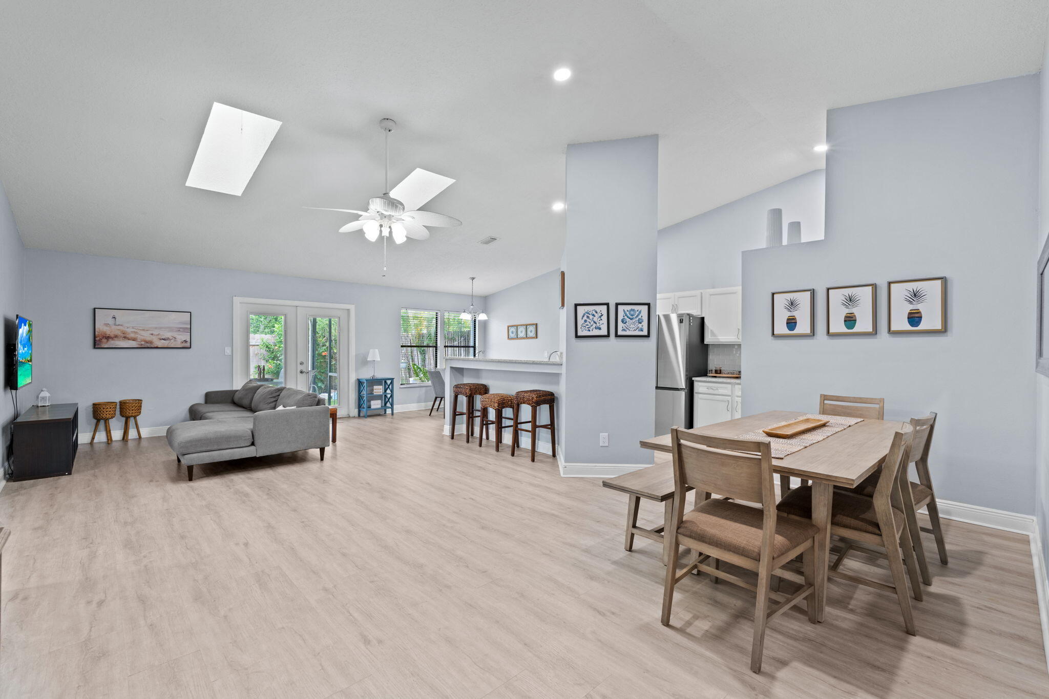 1599 Bayridge Place