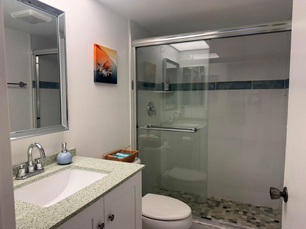 Photo of 4801 Martinique Place #B2, Coconut Creek, FL 33066 (MLS # B26008973)