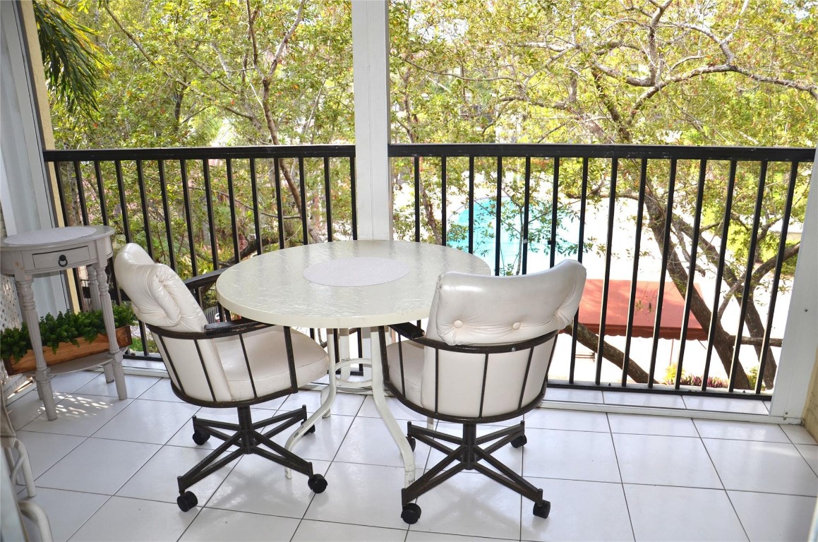 255 S Cypress Road 342