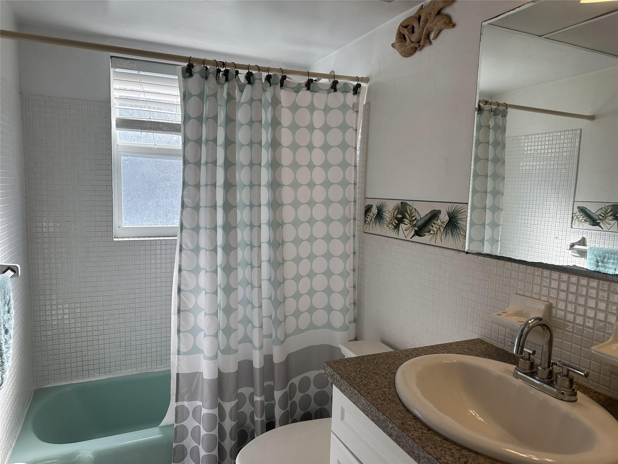 Silver Thatch Bldg - Residential Lease