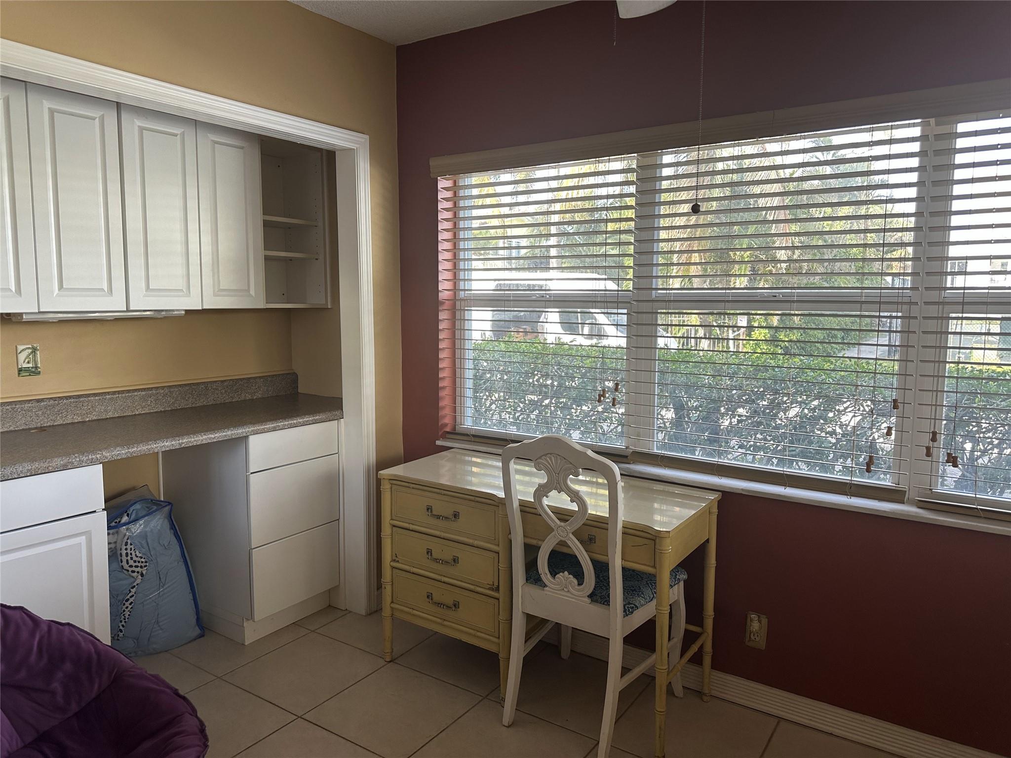 Silver Thatch Bldg - Residential Lease