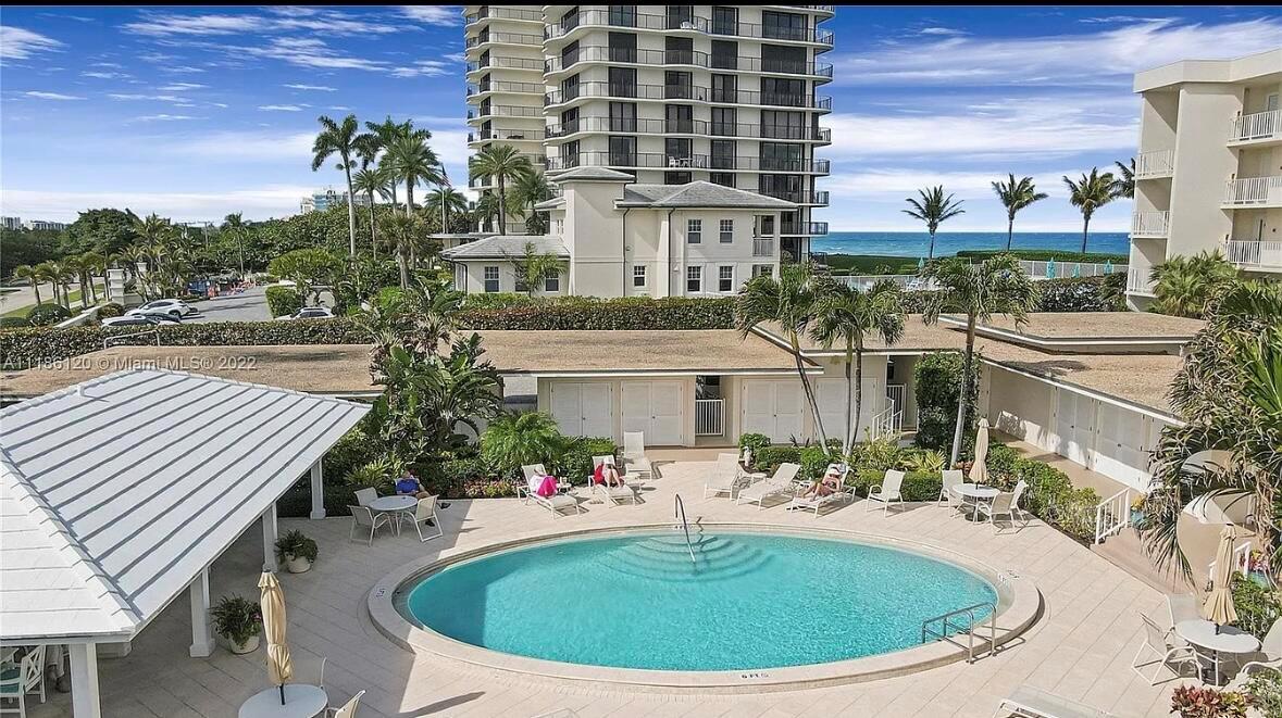 ISLAND HOUSE NORTHEAST CO - Residential Lease
