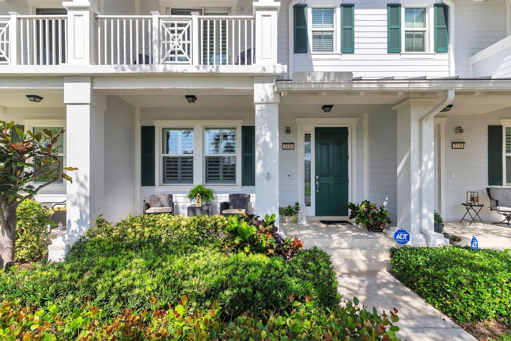 Photo of 3330 W Mallory Boulevard, Jupiter, FL 33458 (MLS # R11141956)