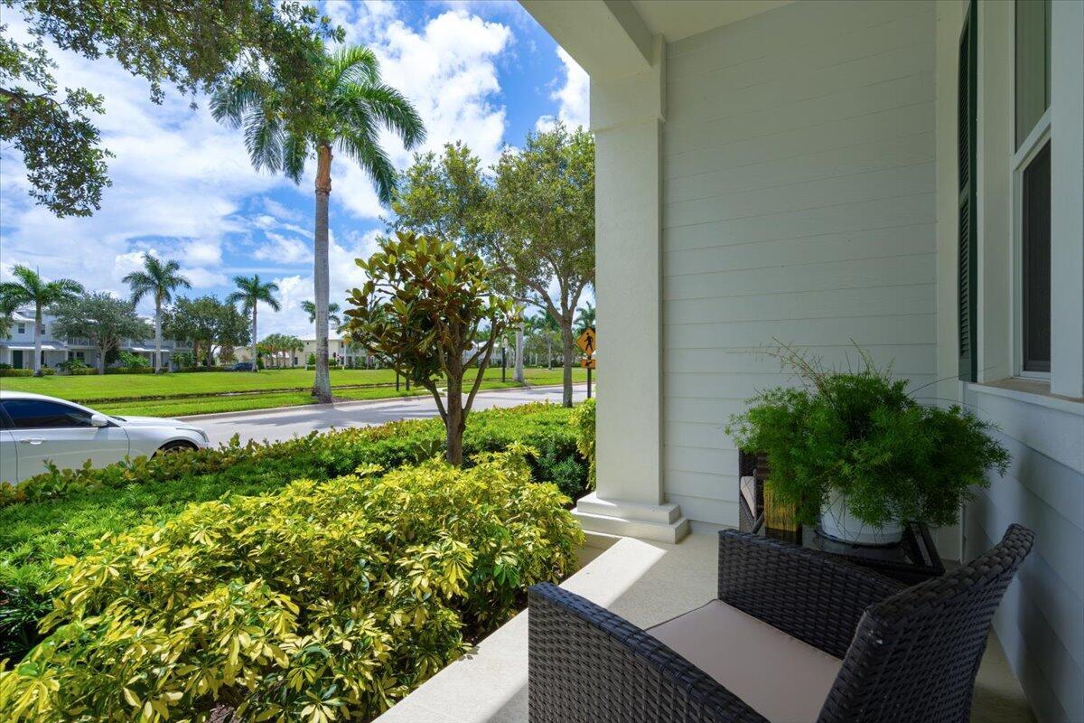 3330 W Mallory Boulevard