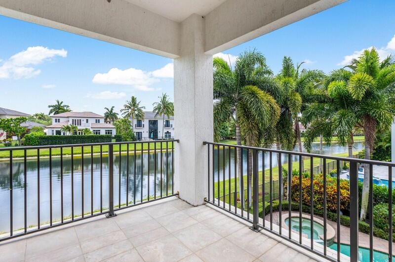 FOX HILL ESTATES OF BOCA - Residential