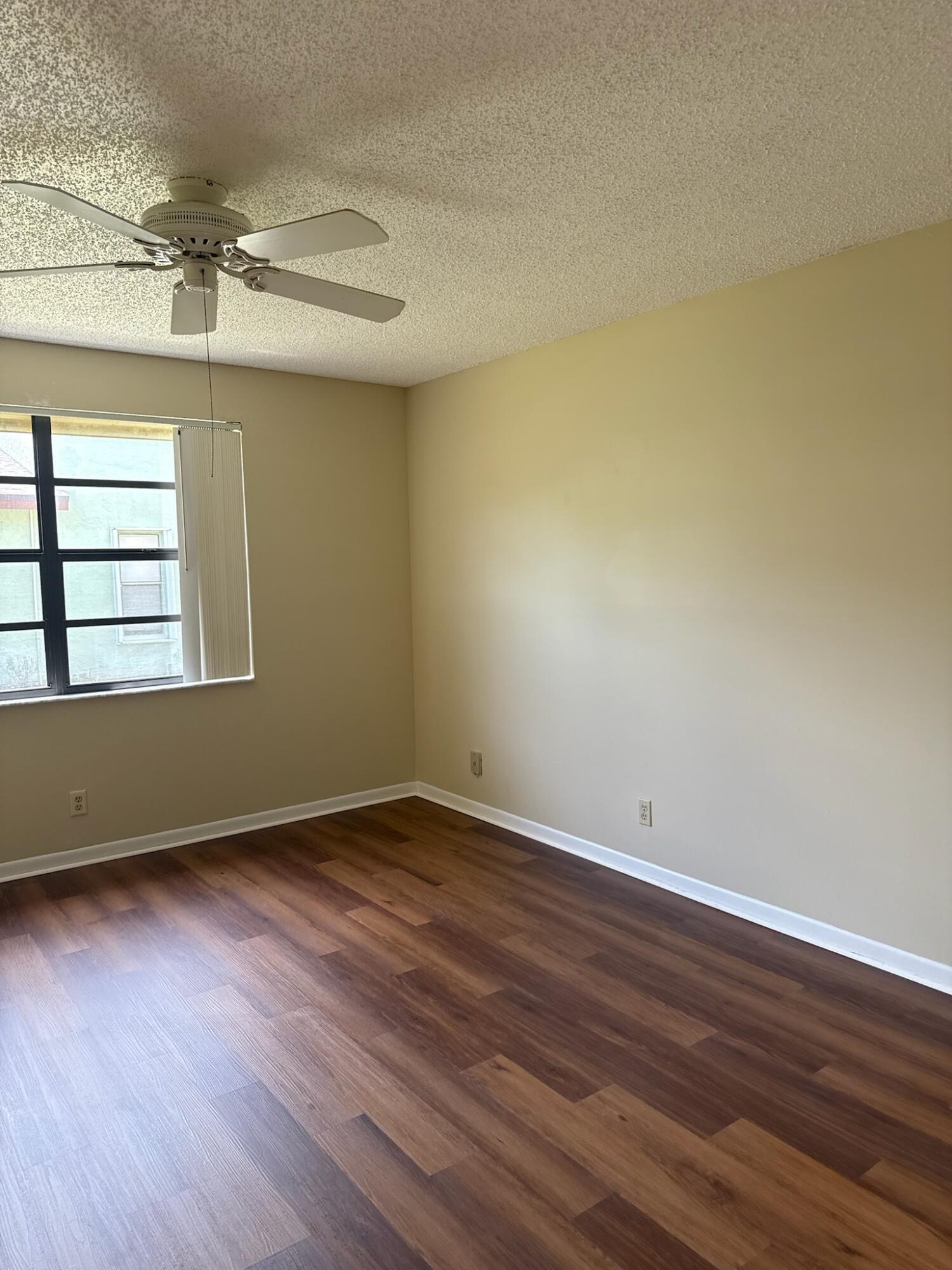 SAVANNAH'S CONDOMINIUM SECTION 1 PHASE 1-H - Residential