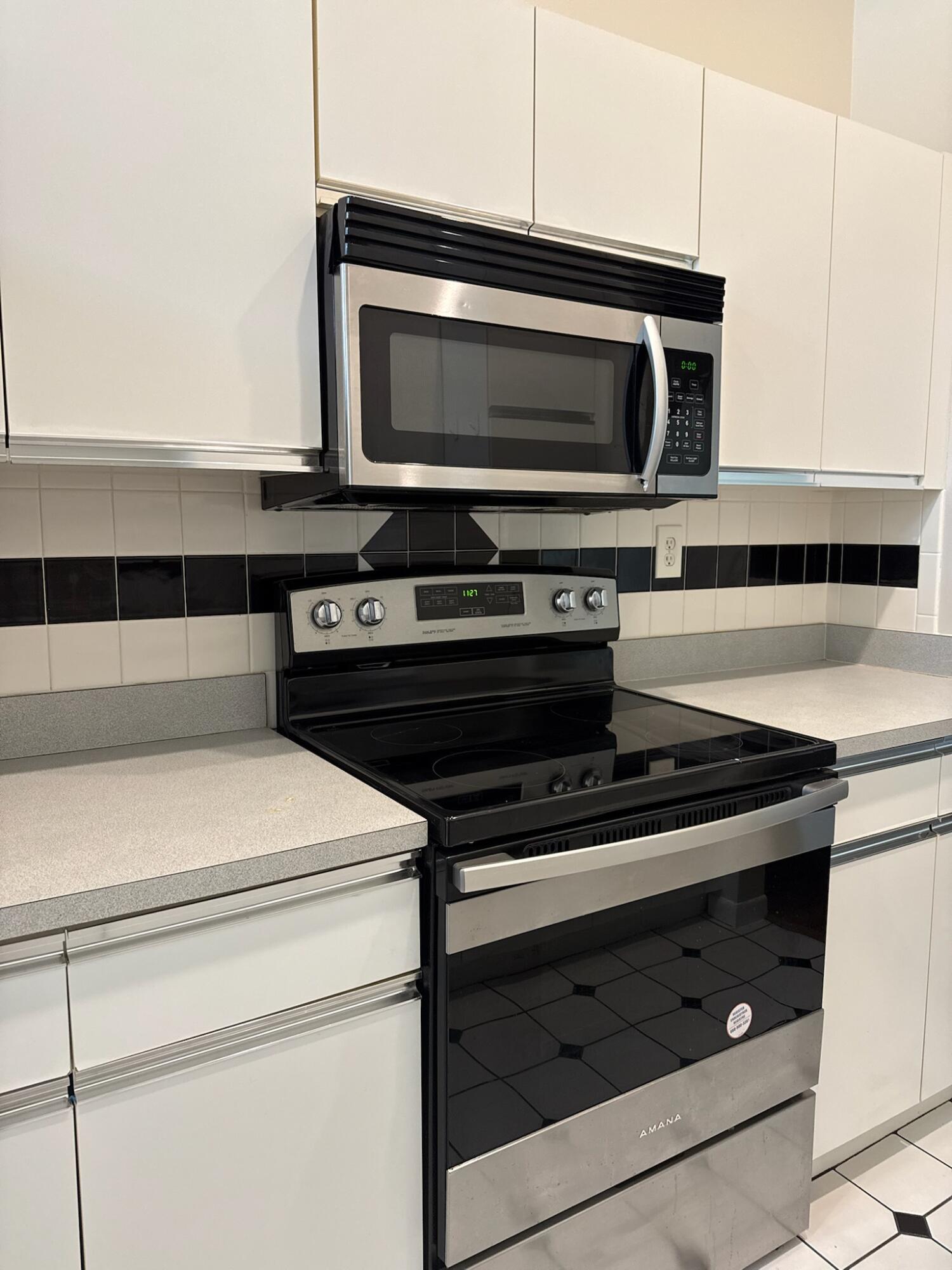 SAVANNAH'S CONDOMINIUM SECTION 1 PHASE 1-H - Residential