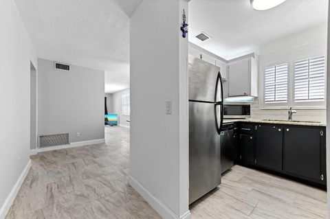 2600 SE Ocean Boulevard Aa8 Stuart FL 34996