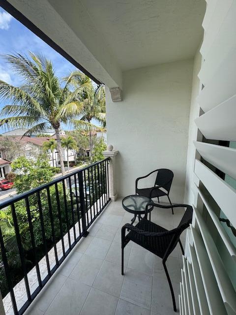 CASA DEL MAR - Residential