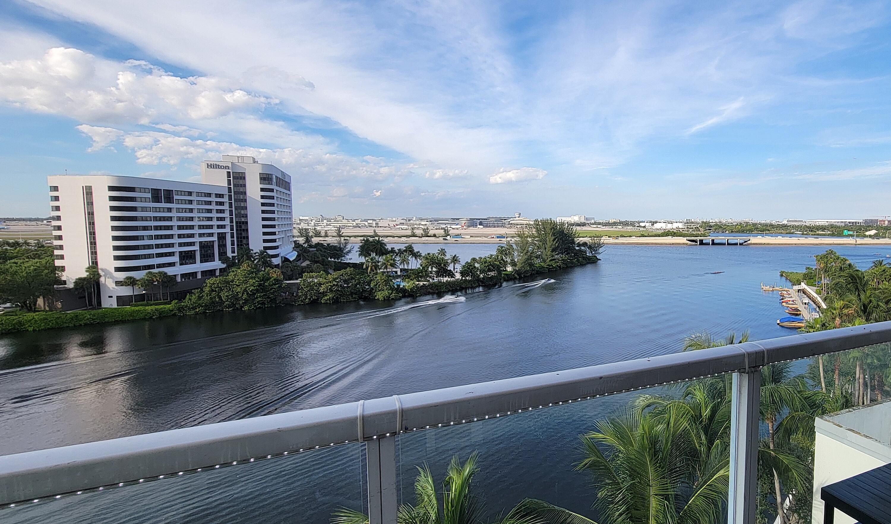 5099 NW 7TH Street 902, Miami, FL, 33126/$360,000 1 5099 NW 7TH Street 902