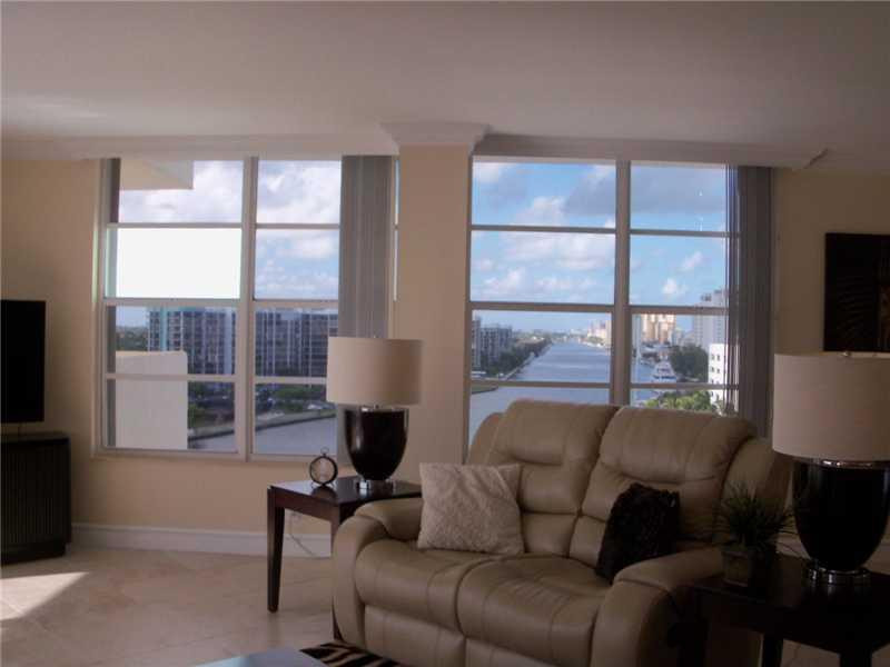 HALLMARK OF HOLLYWOOD - Residential