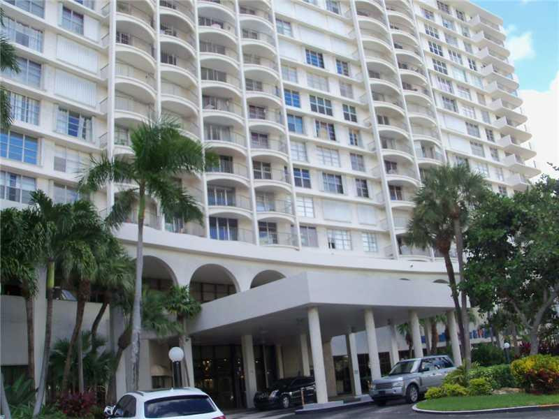 HALLMARK OF HOLLYWOOD - Residential