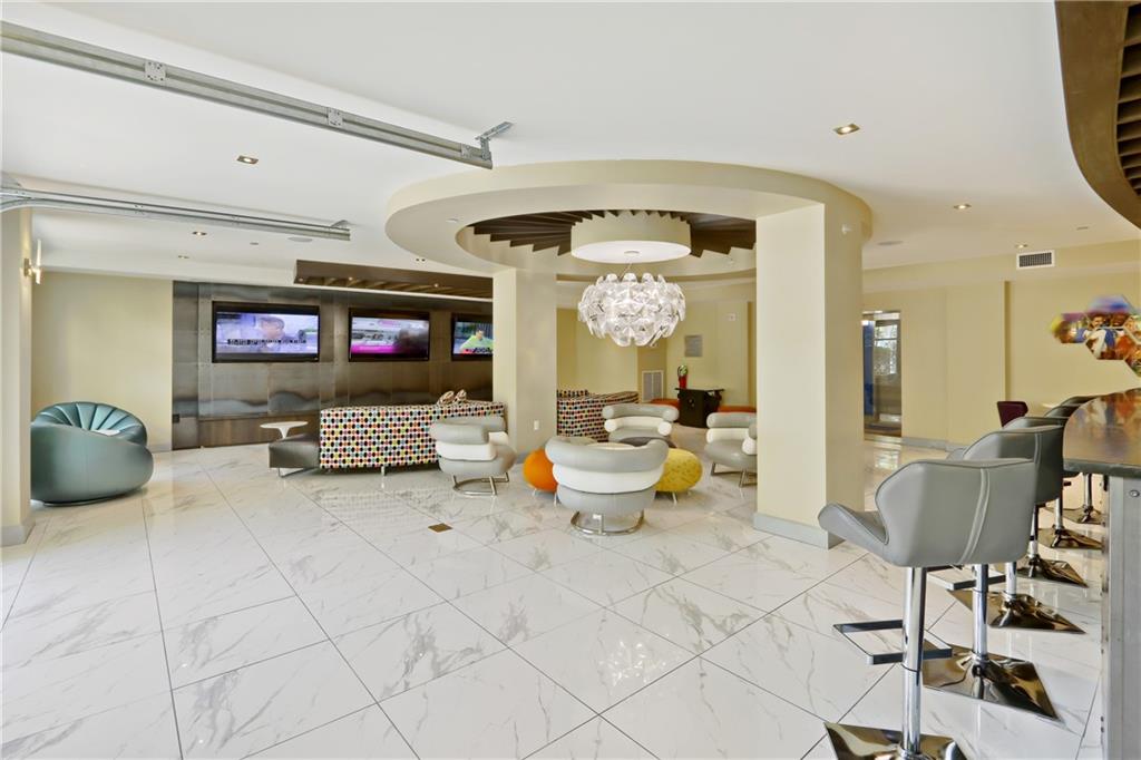 AMLI Sawgrass Village - Residential Lease