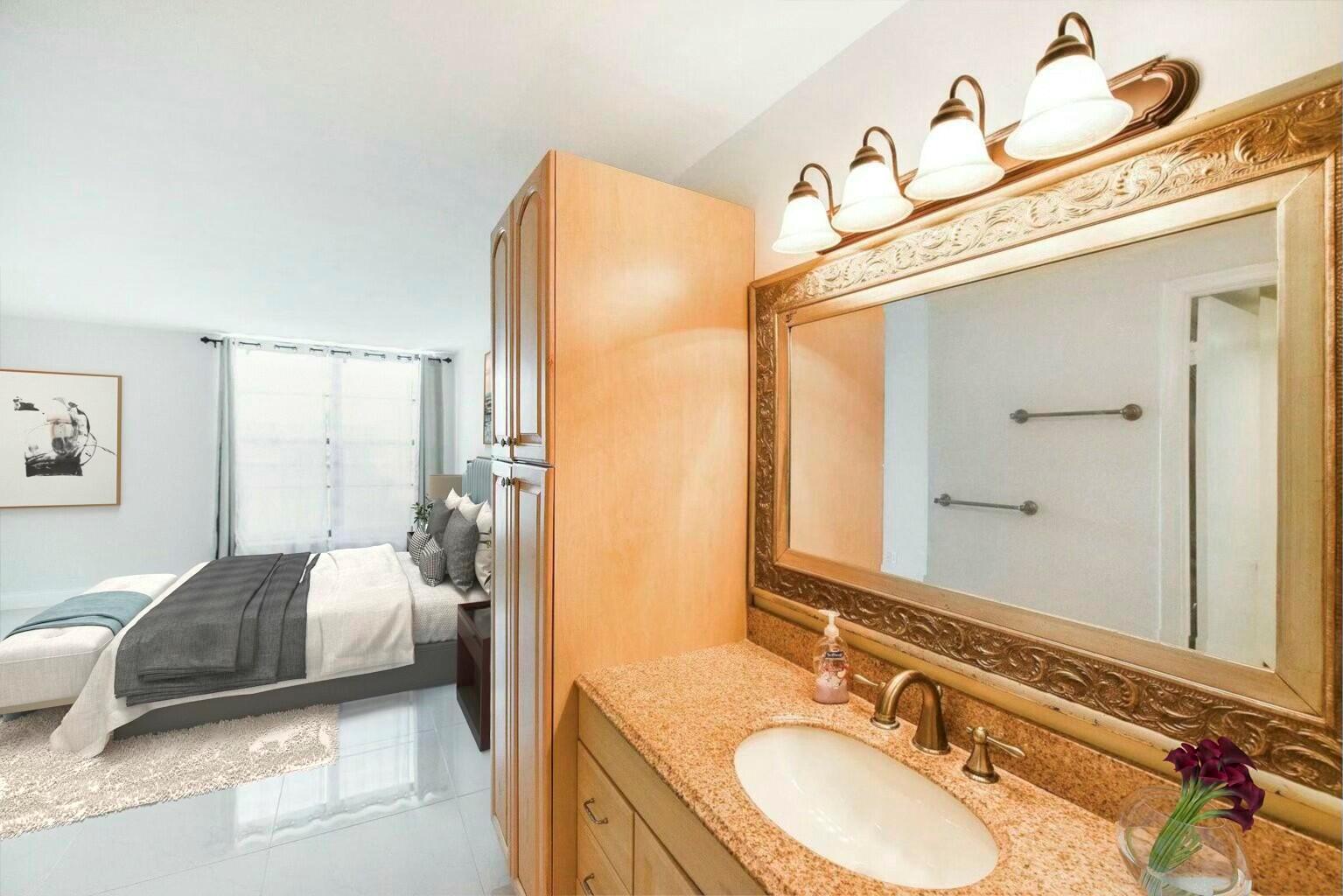 6 Royal Palm Way 211