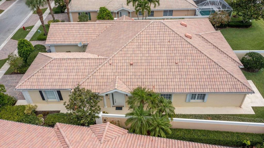 Photo of 3178 Verdmont Lane, Wellington, FL 33414 (MLS # F10503329)
