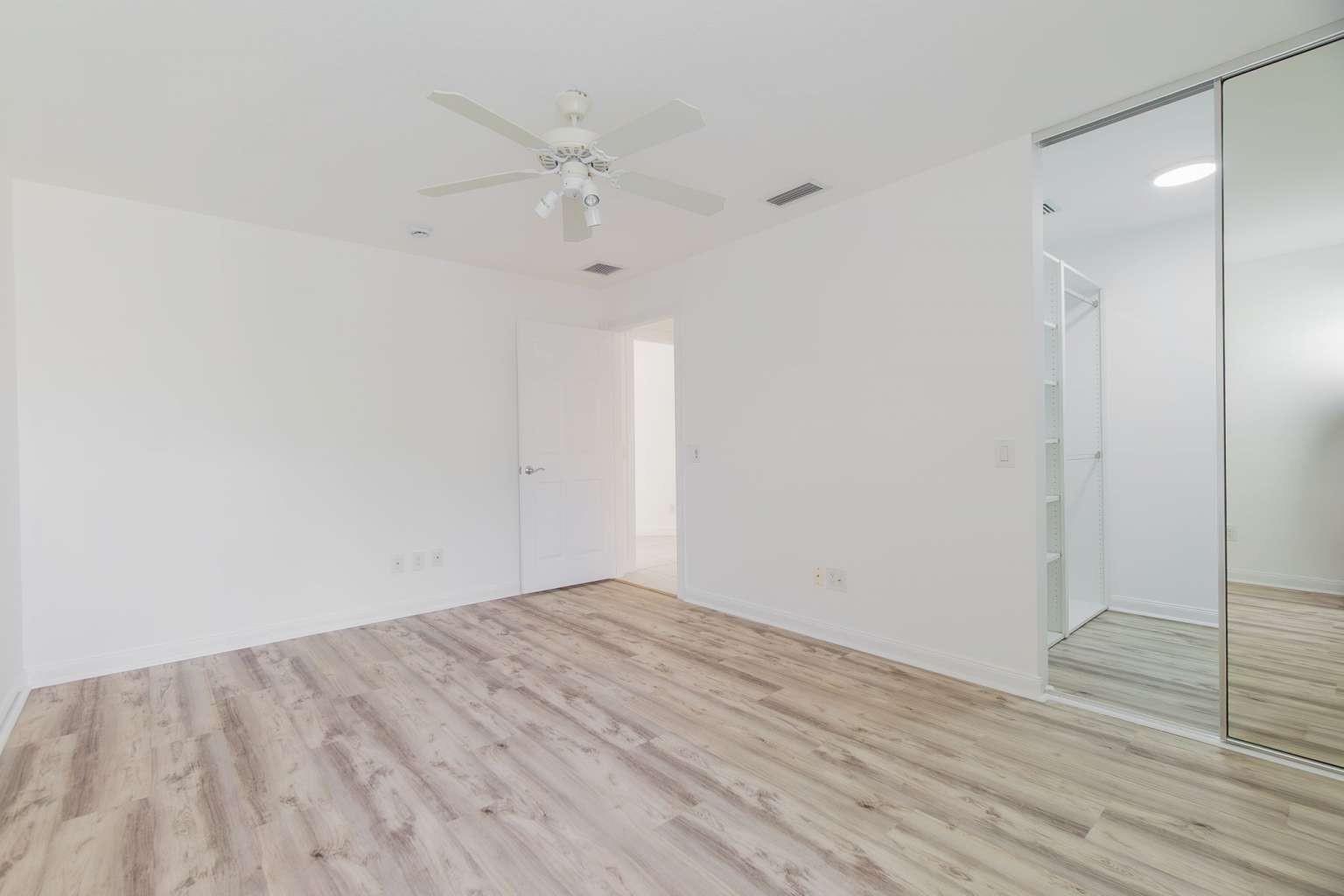 Villagewalk Wellington 04 - Residential