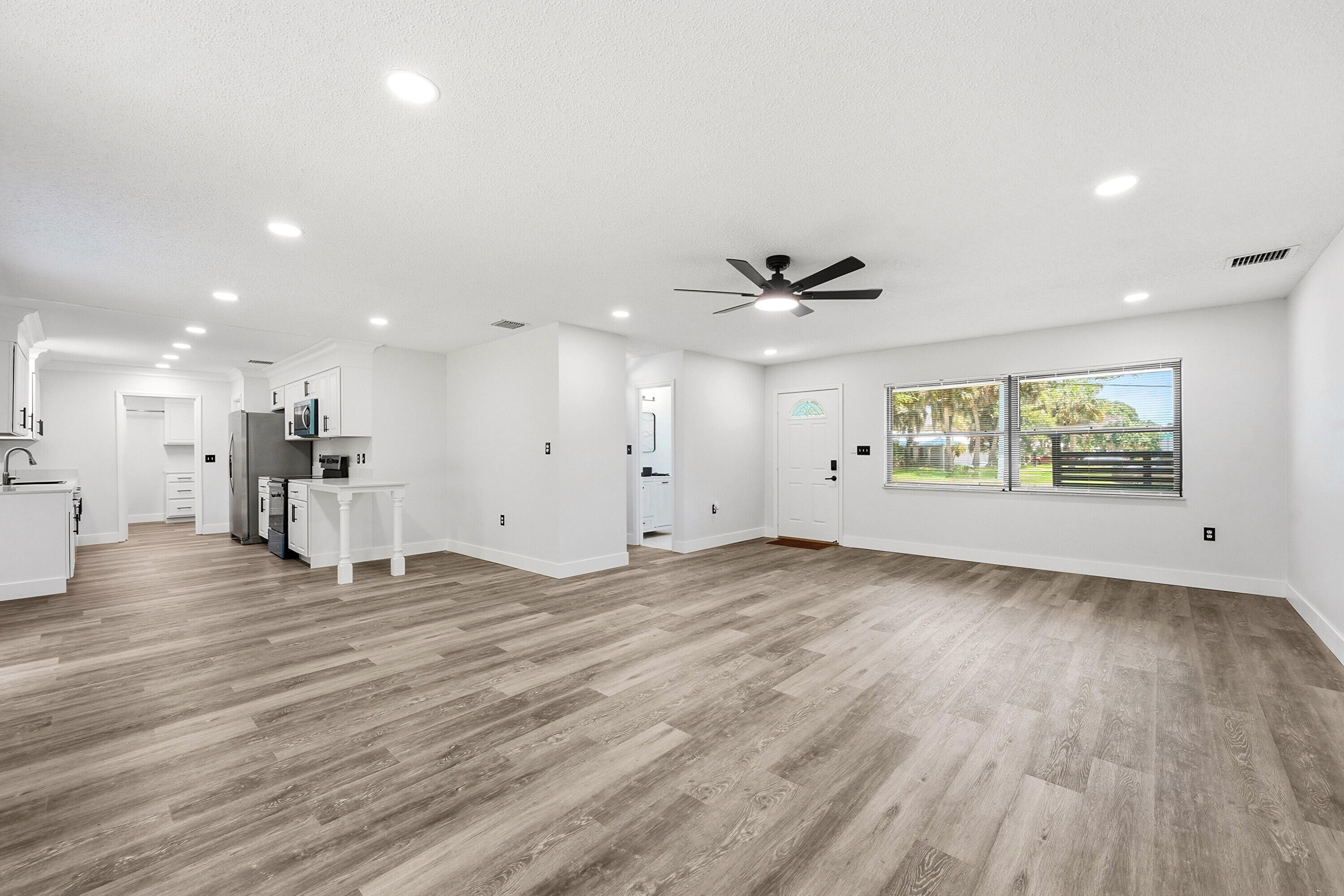 6007 Fort Pierce Boulevard