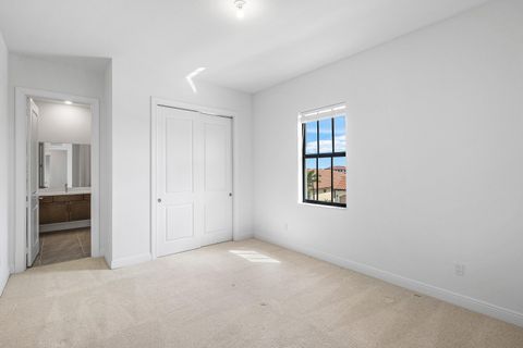 Tiny photo for 12035 N Baypoint Circle, Parkland, FL 33076 (MLS # B26000521)