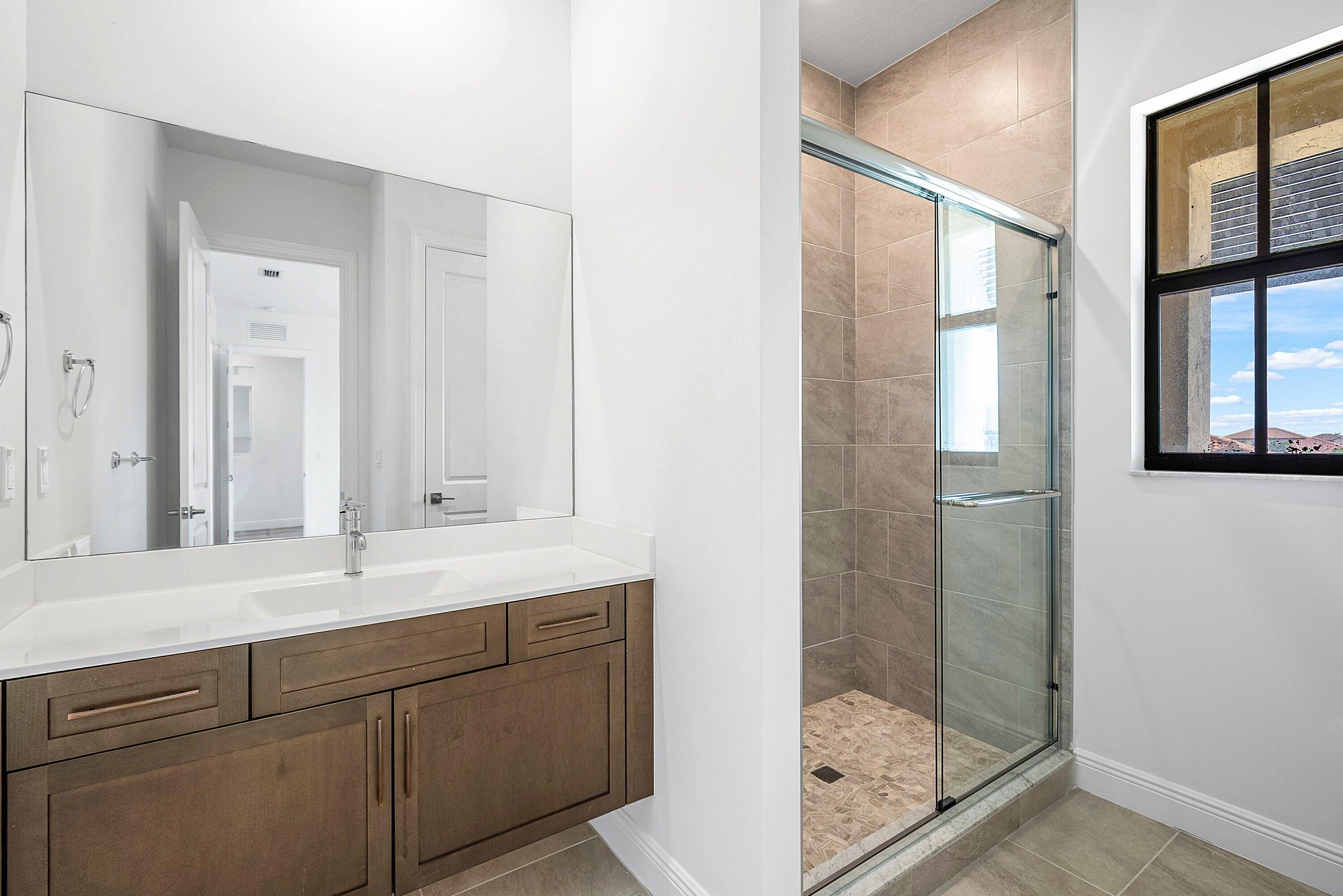 PARKLAND BAY - Residential