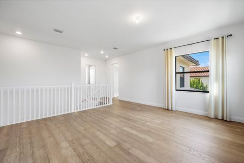 Tiny photo for 12035 N Baypoint Circle, Parkland, FL 33076 (MLS # B26000521)