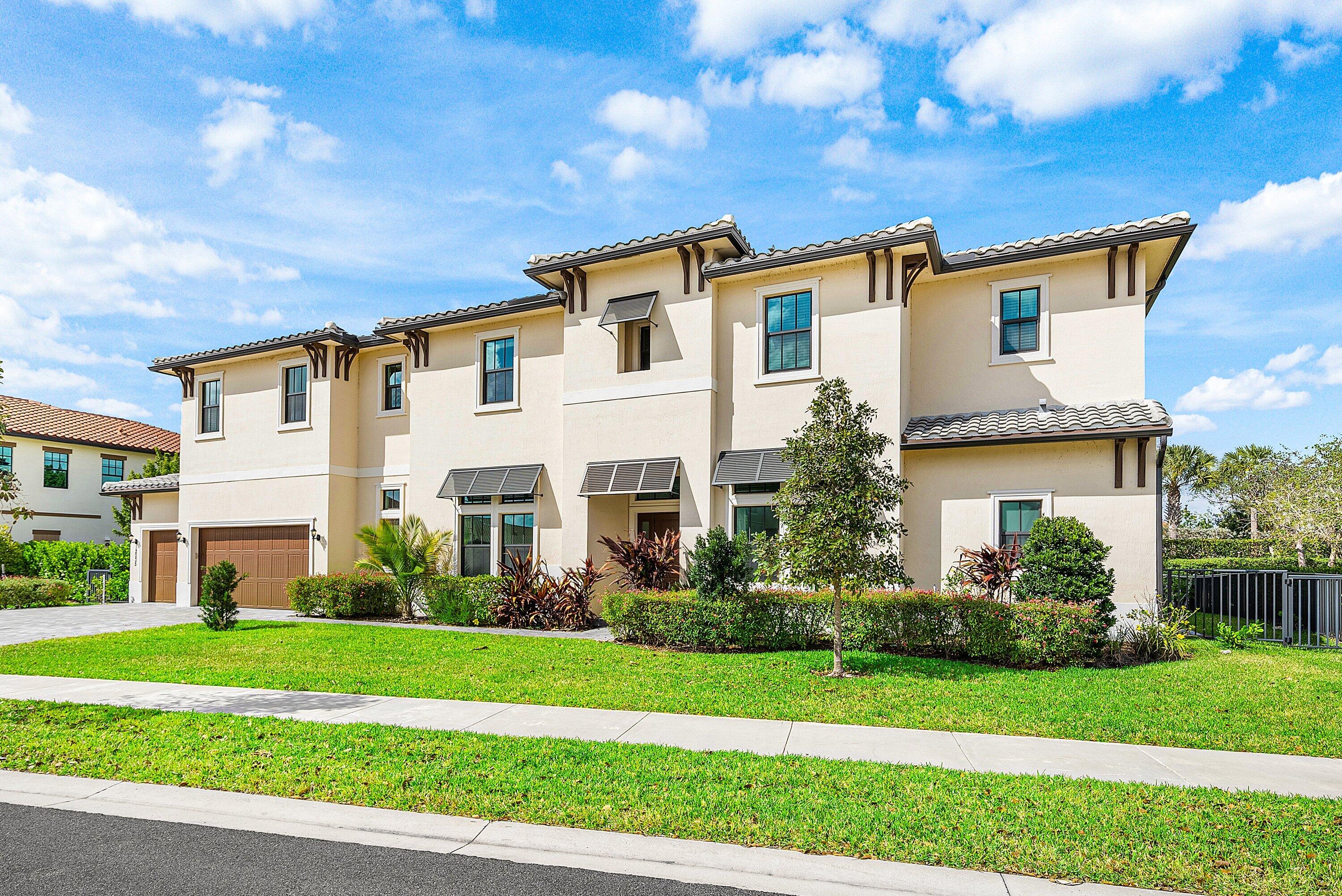 PARKLAND BAY - Residential