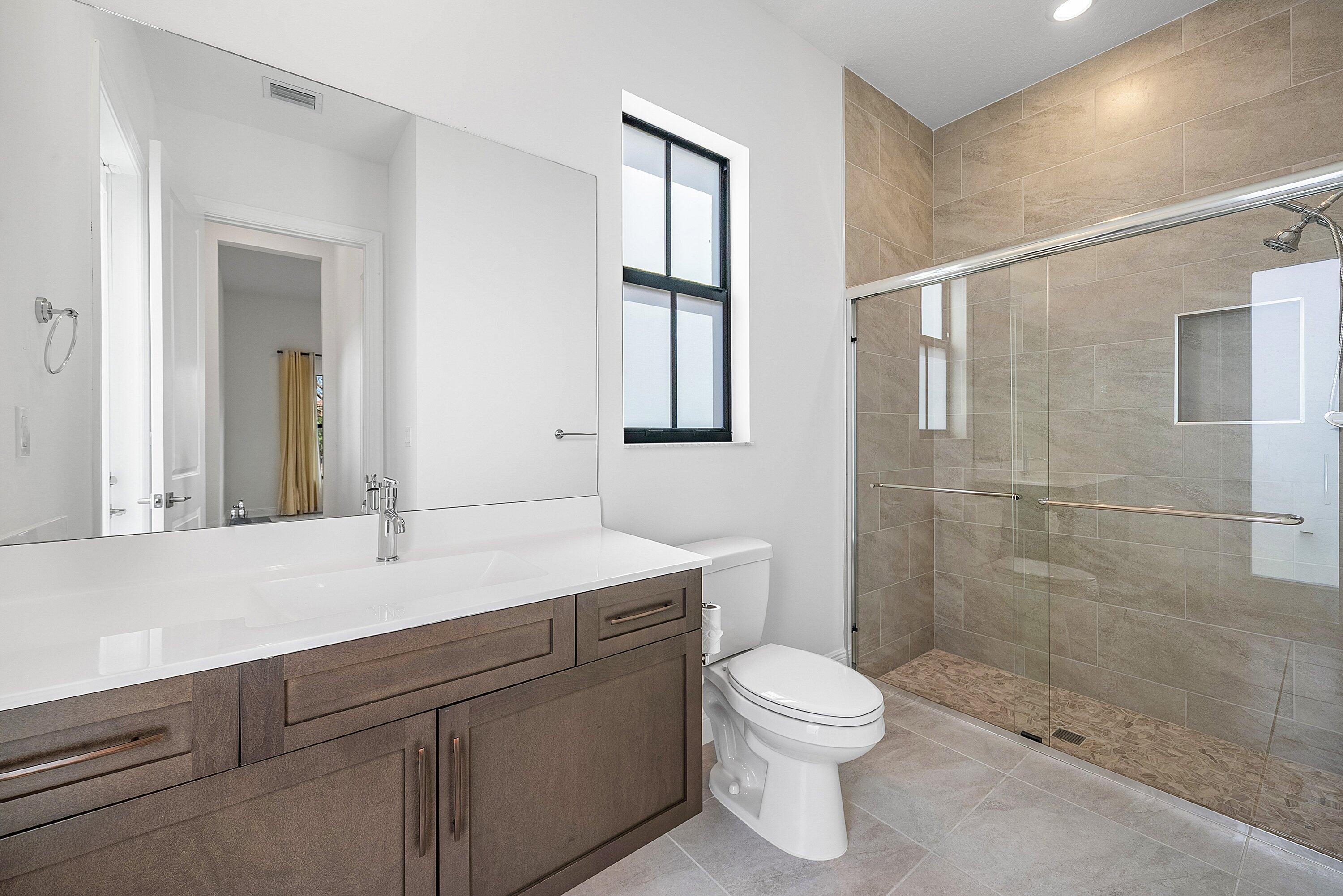 PARKLAND BAY - Residential