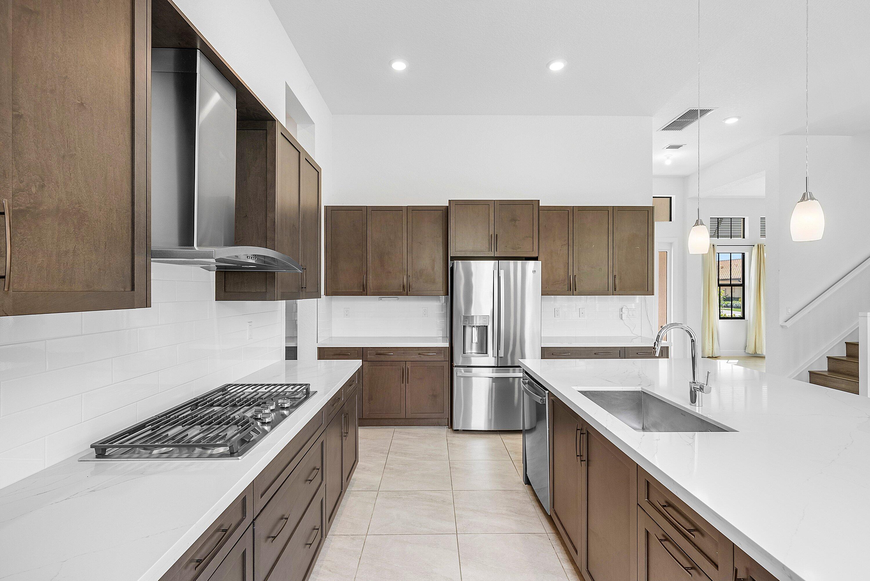 PARKLAND BAY - Residential