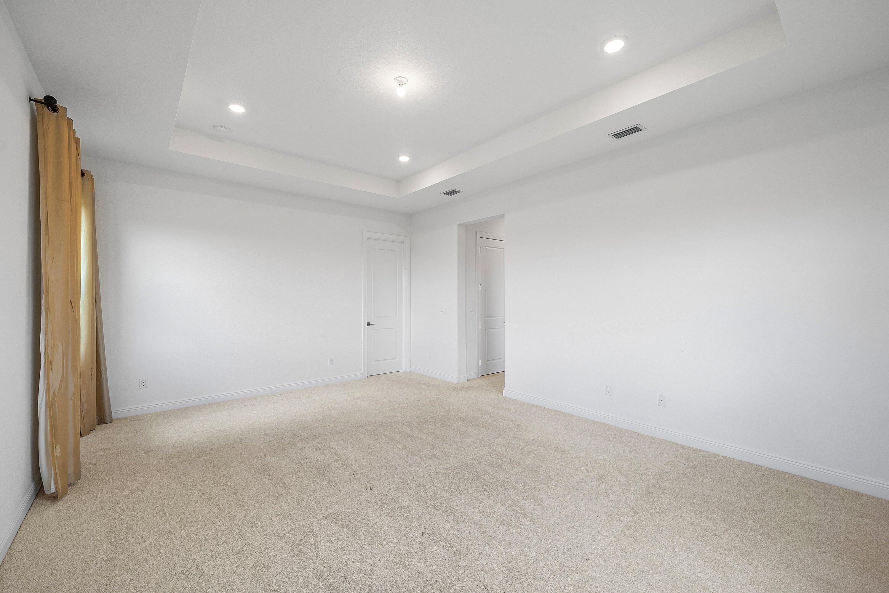 PARKLAND BAY - Residential