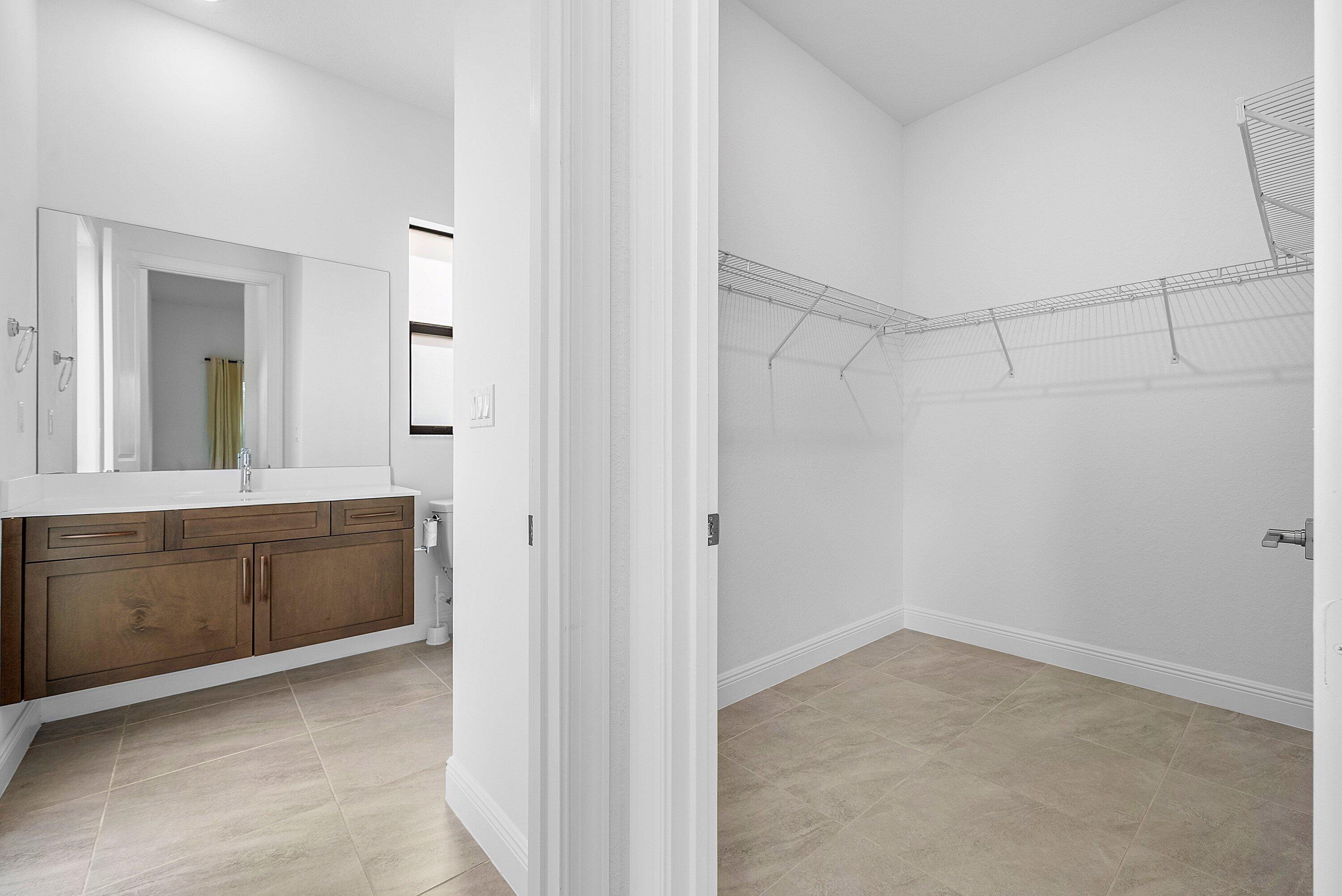 PARKLAND BAY - Residential