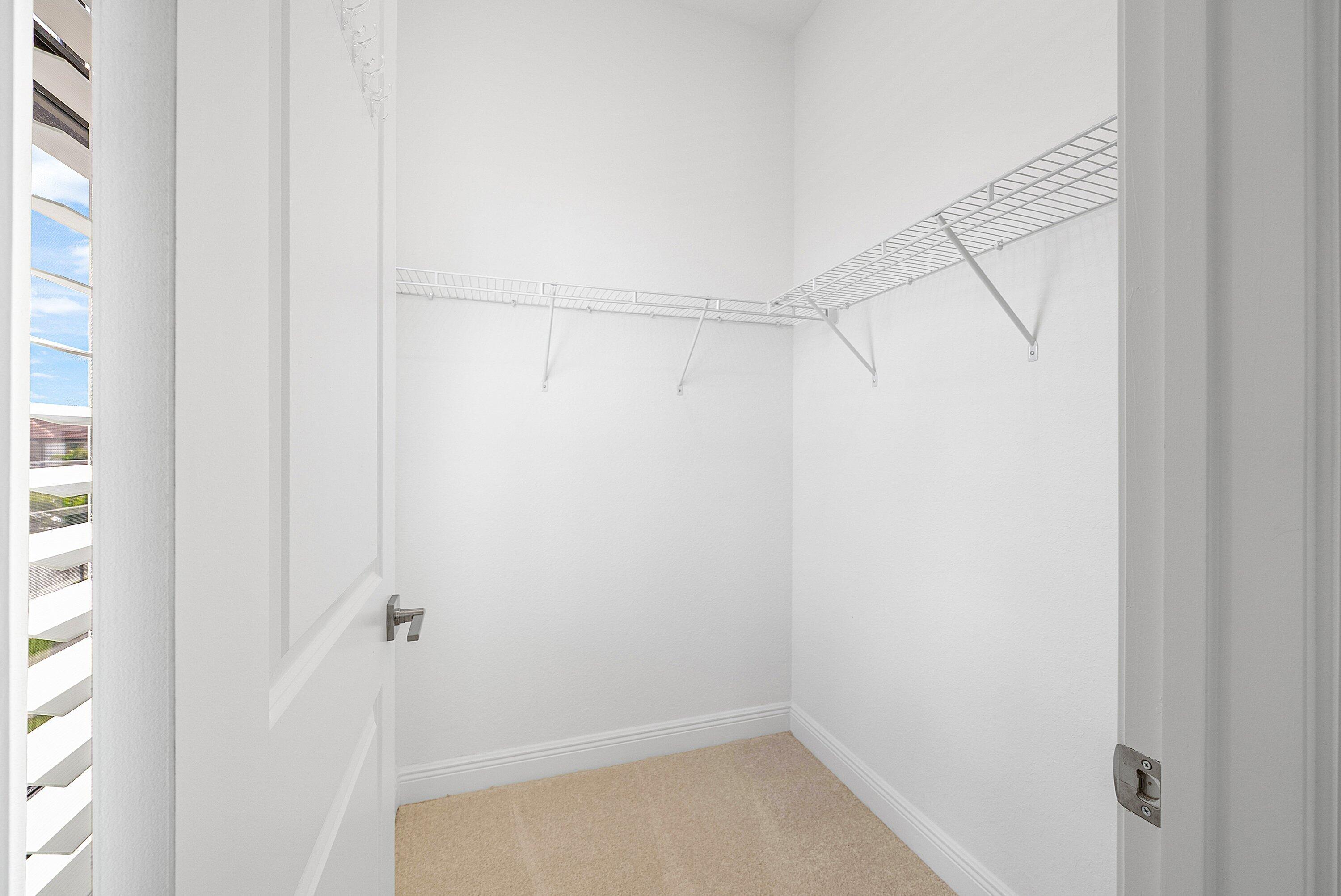 PARKLAND BAY - Residential