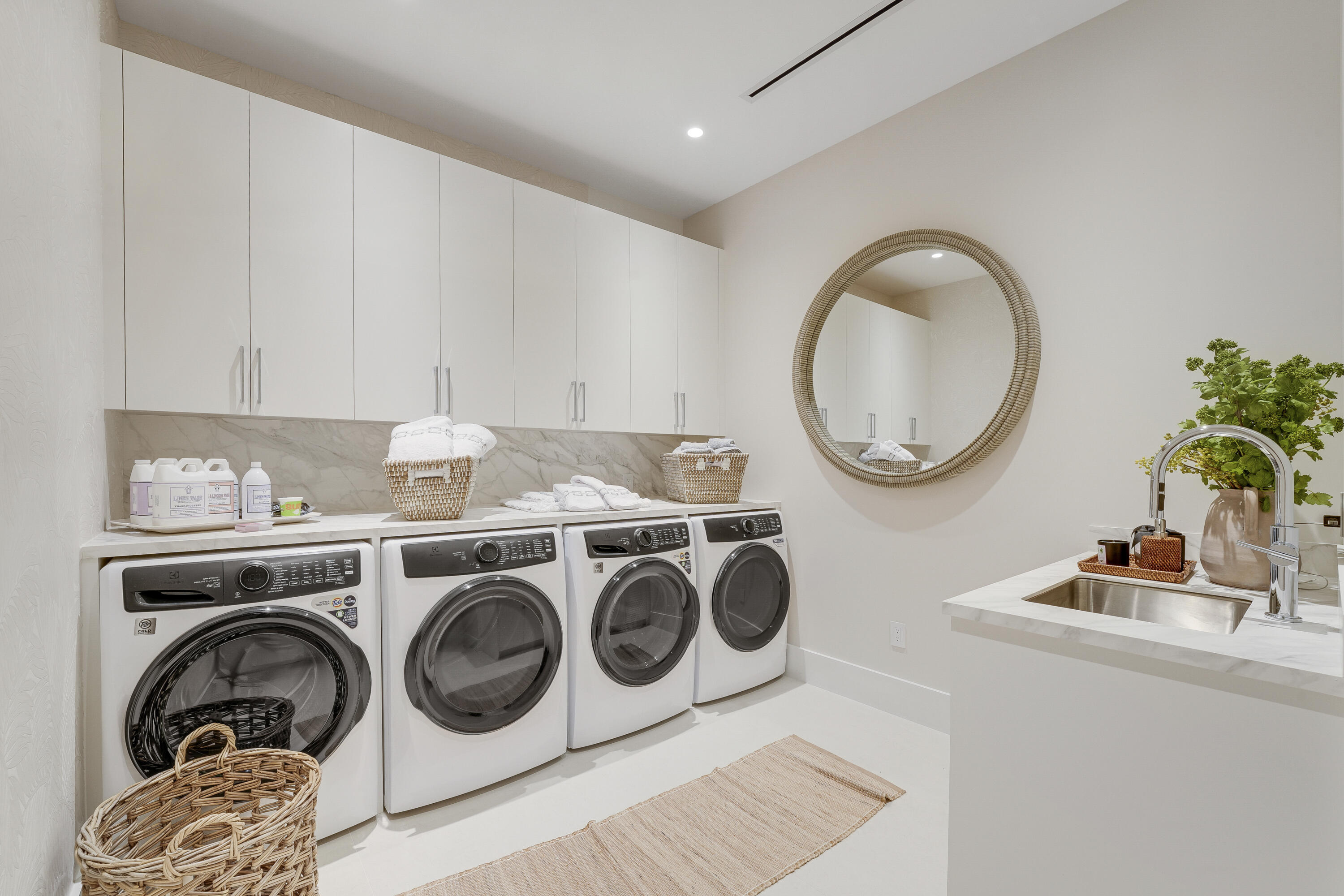 FARRELL ESTATES WELLINGTON - Residential