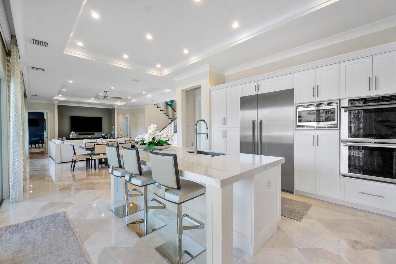 TROPIC ISLE - Residential