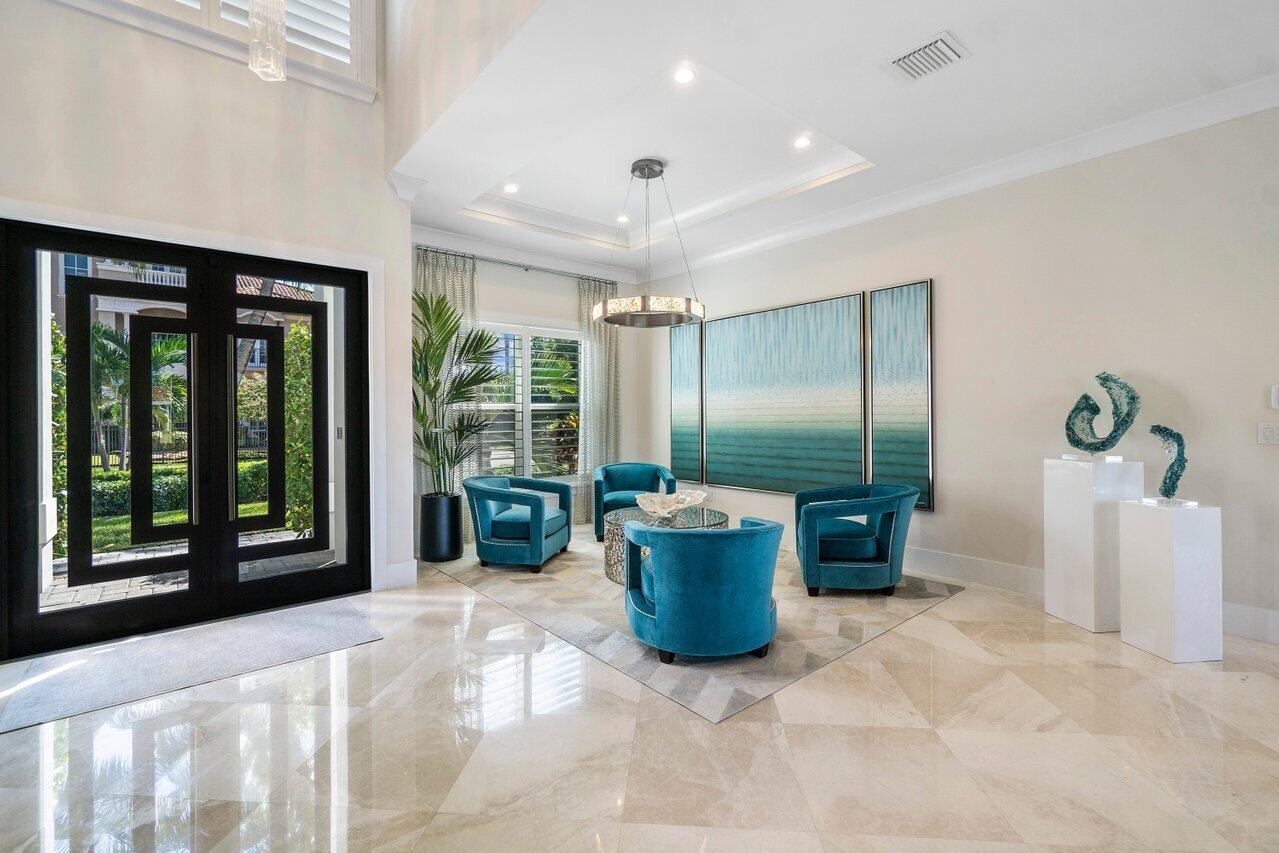 TROPIC ISLE - Residential