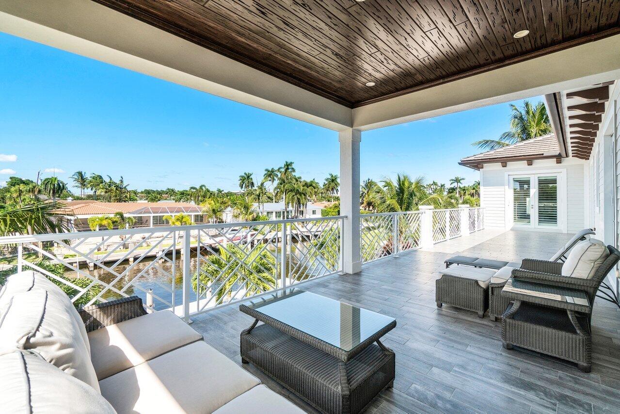 TROPIC ISLE - Residential