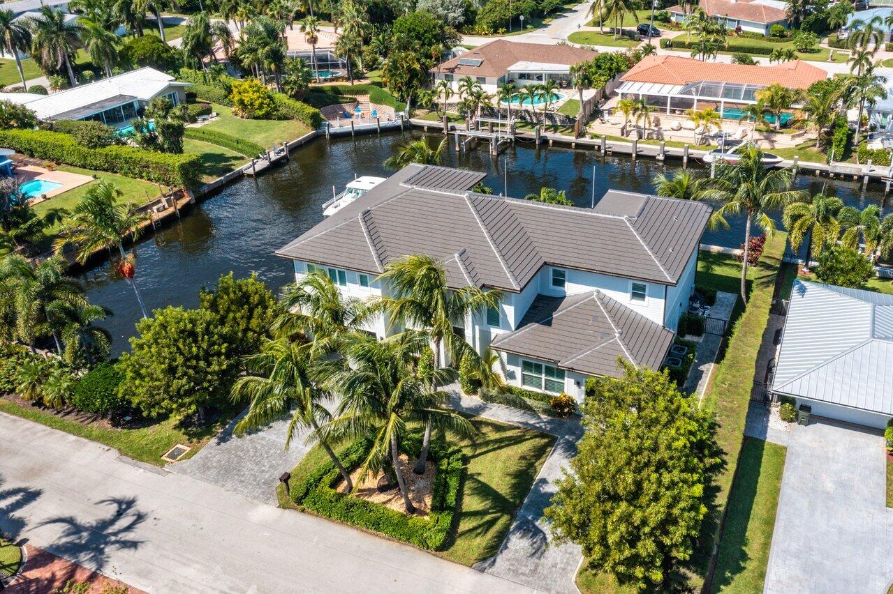 TROPIC ISLE - Residential